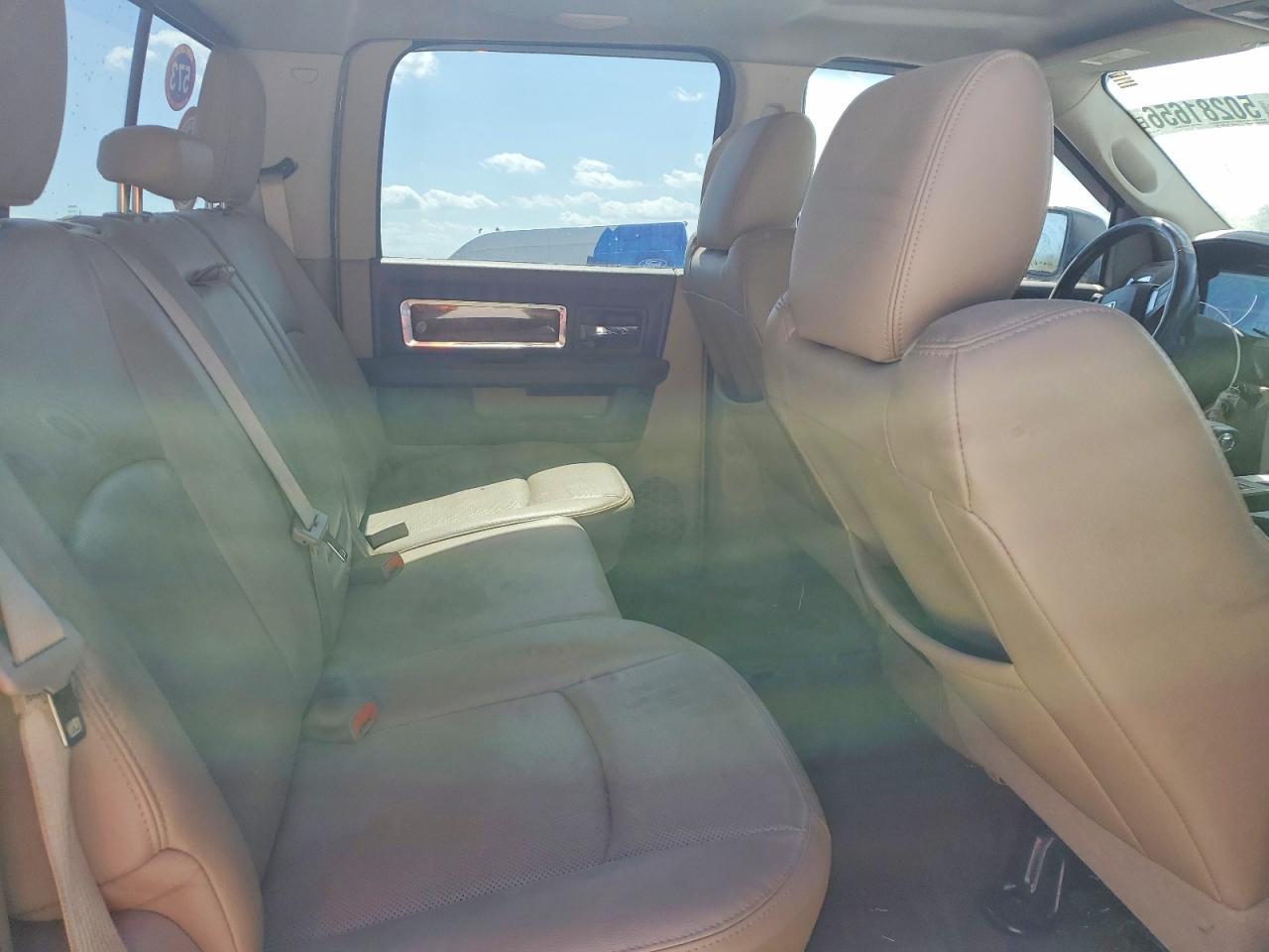 2011 DODGE RAM 1500