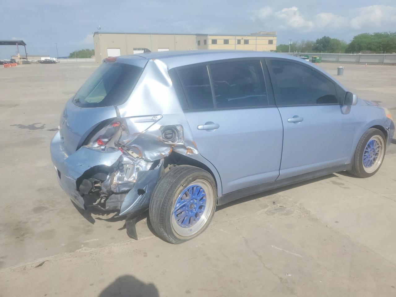 2009 NISSAN VERSA