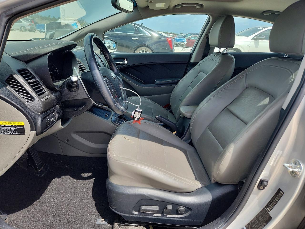 2015 KIA FORTE