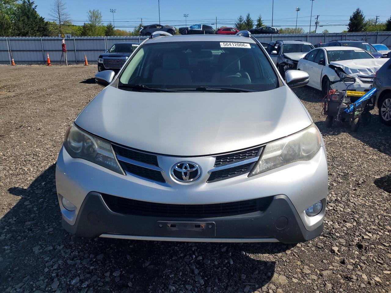 2015 TOYOTA RAV4