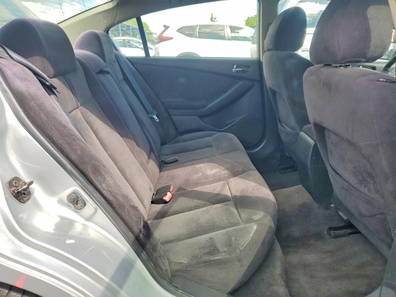 2009 NISSAN ALTIMA