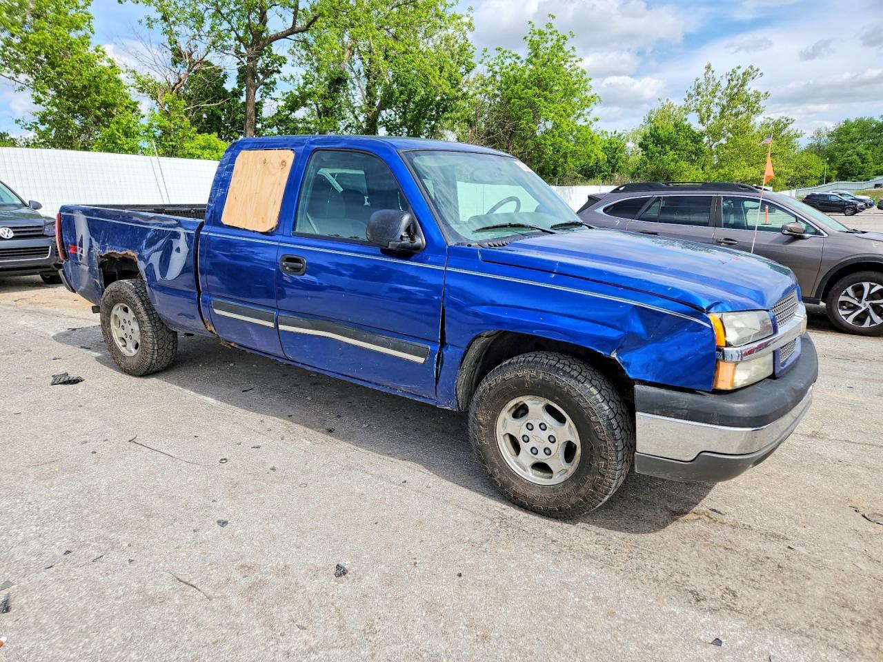 2004 CHEVROLET Silverado