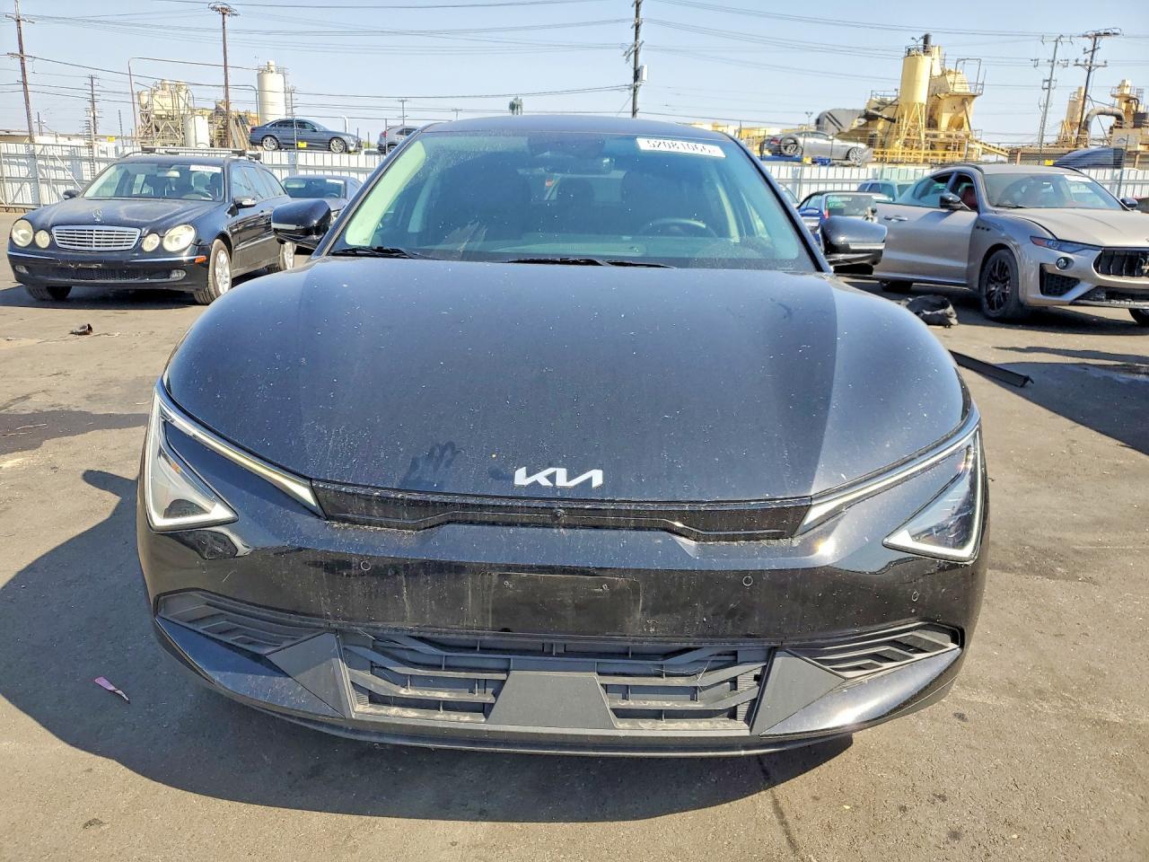 2025 KIA EV6