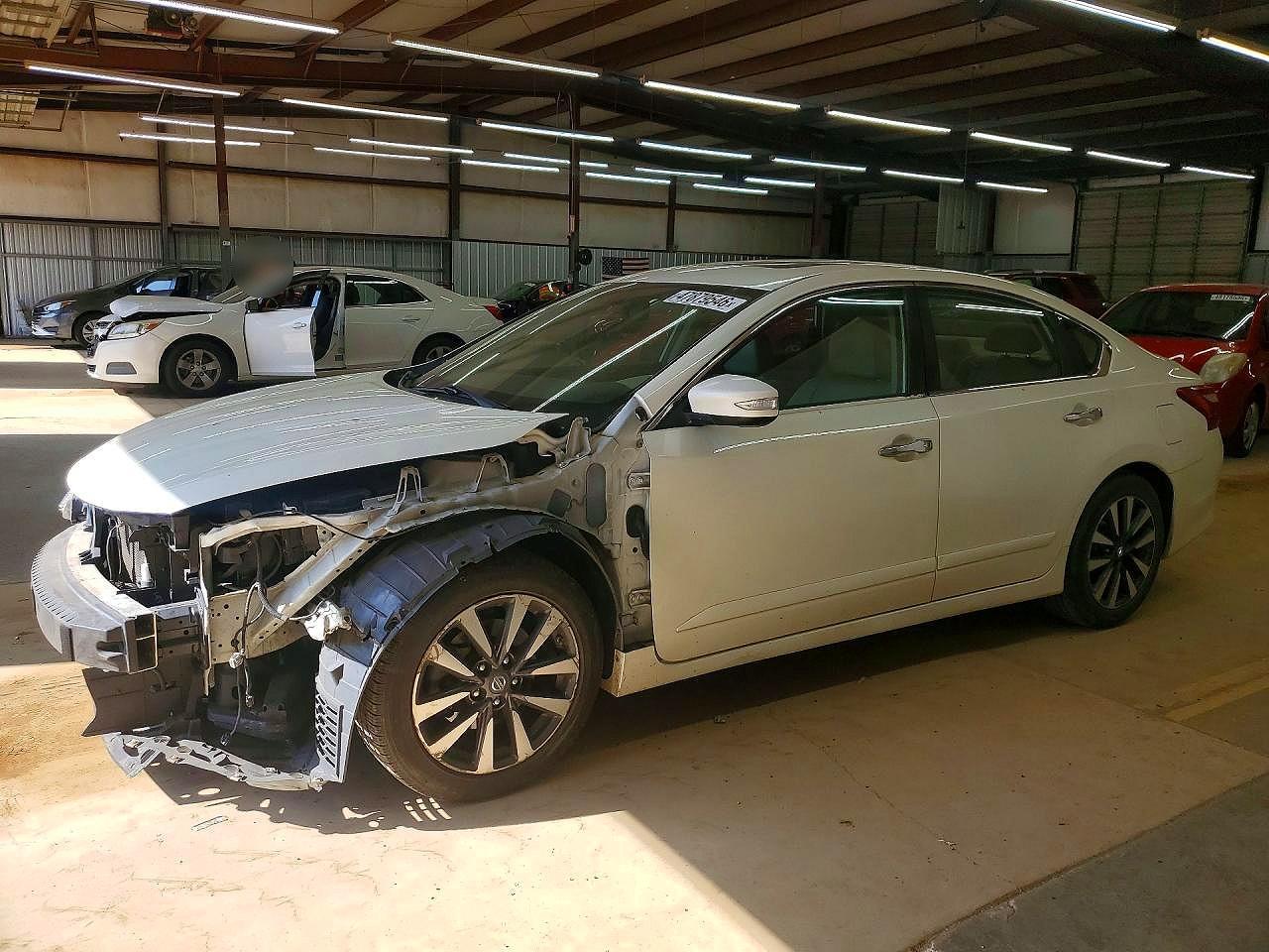 2016 NISSAN ALTIMA