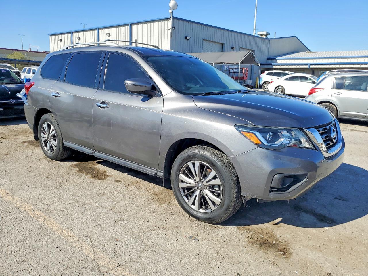 2018 NISSAN PATHFINDER