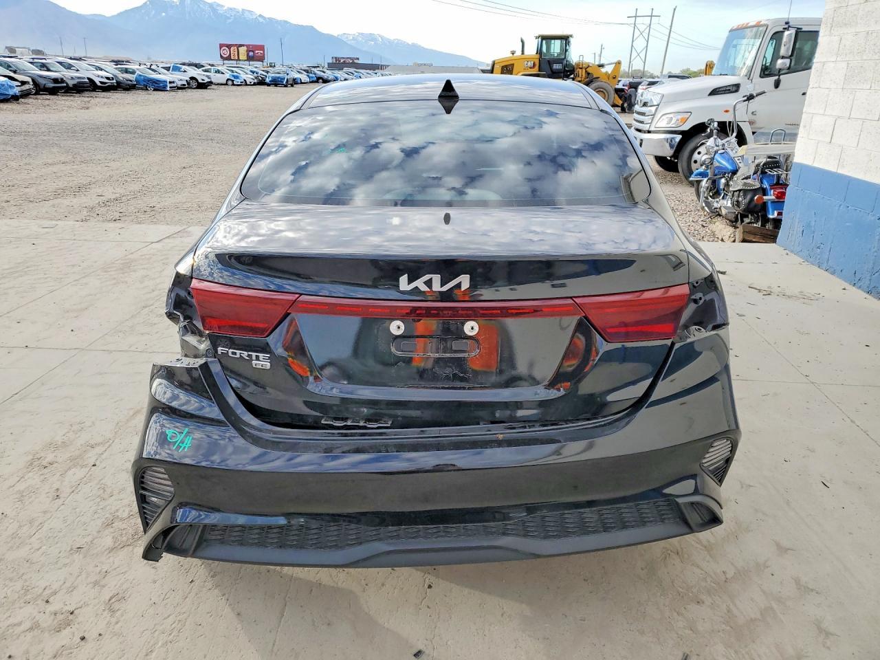 2024 KIA FORTE