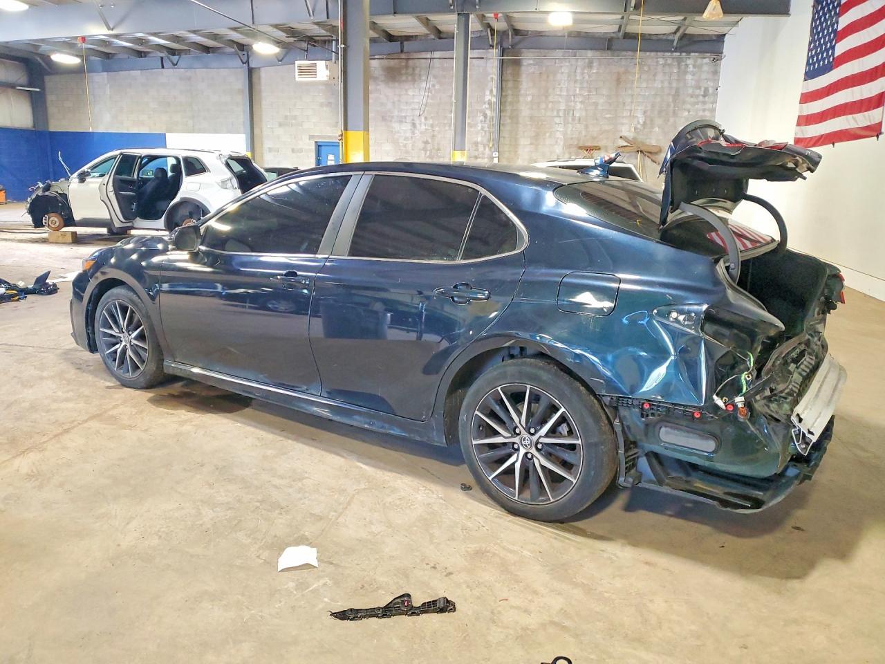 2021 TOYOTA CAMRY
