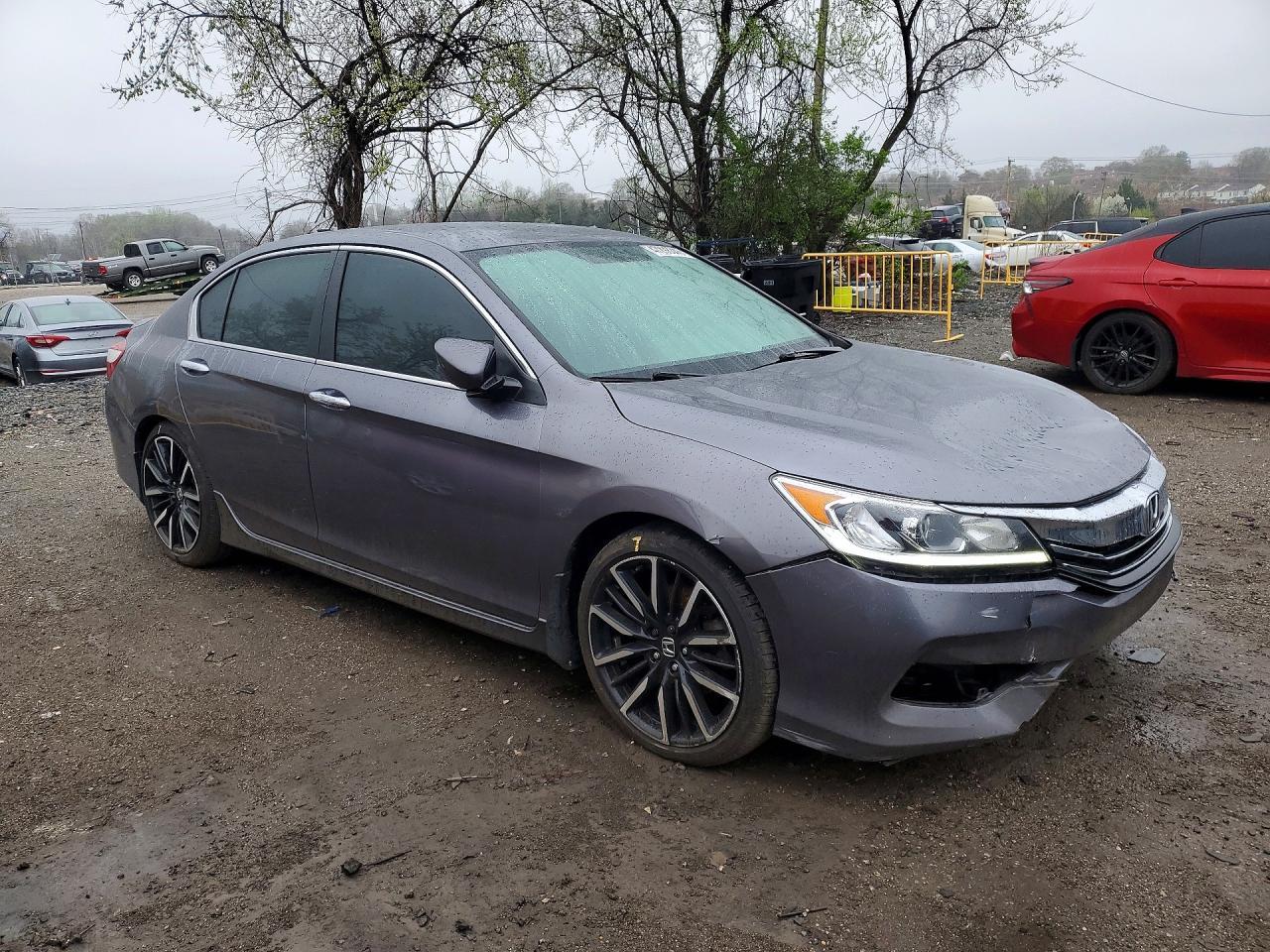 2016 HONDA ACCORD