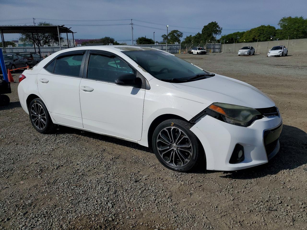 2014 TOYOTA COROLLA