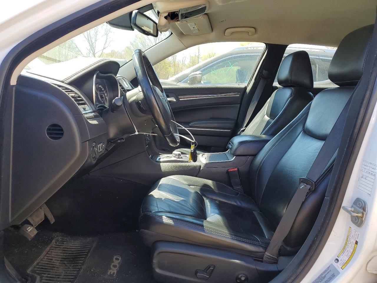 2017 CHRYSLER 300