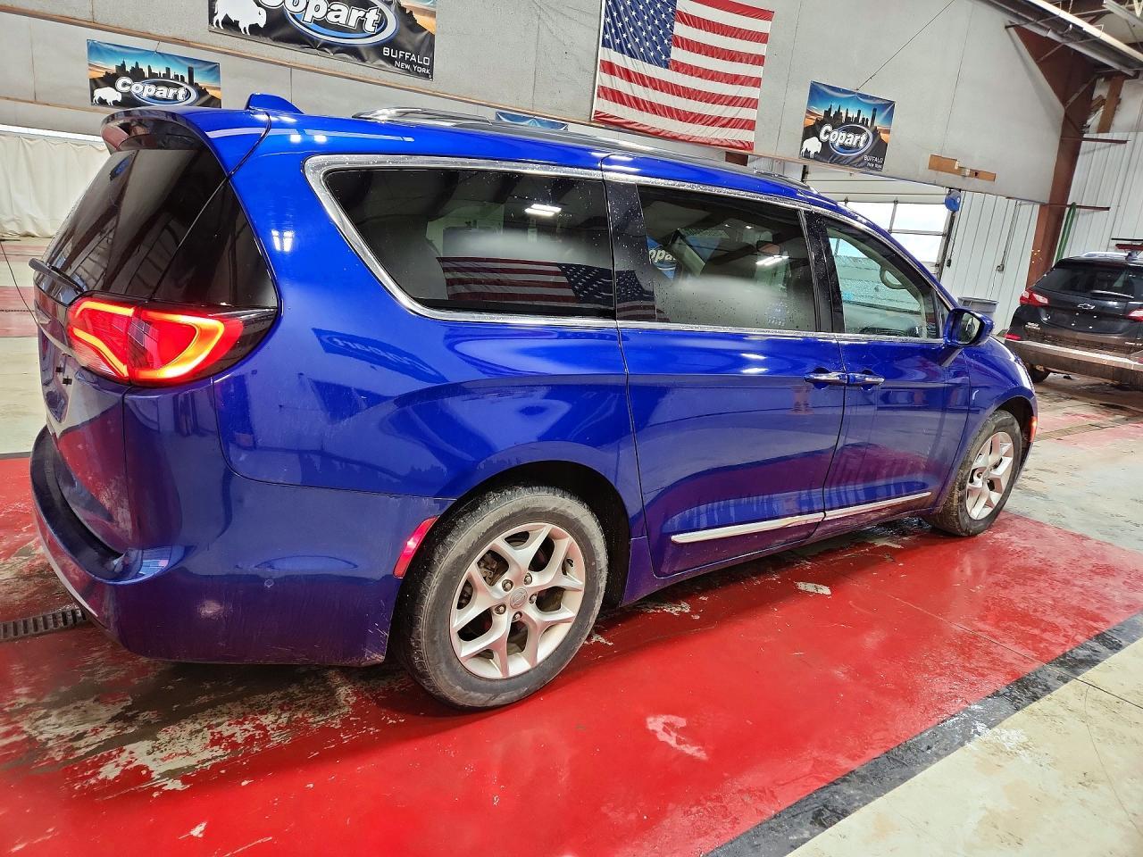 2020 CHRYSLER Pacifica