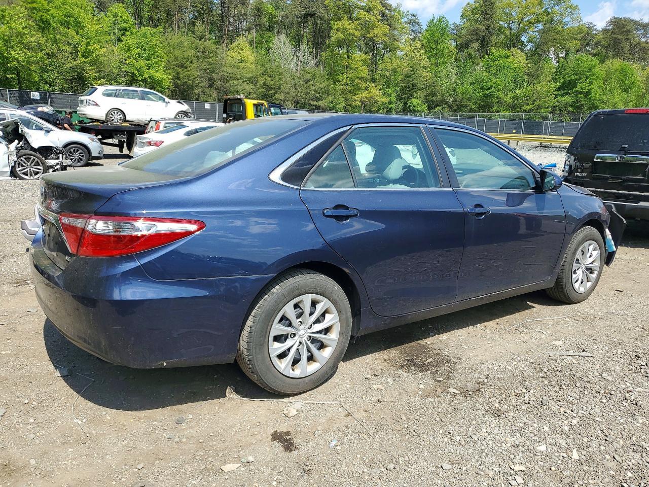 2016 TOYOTA CAMRY