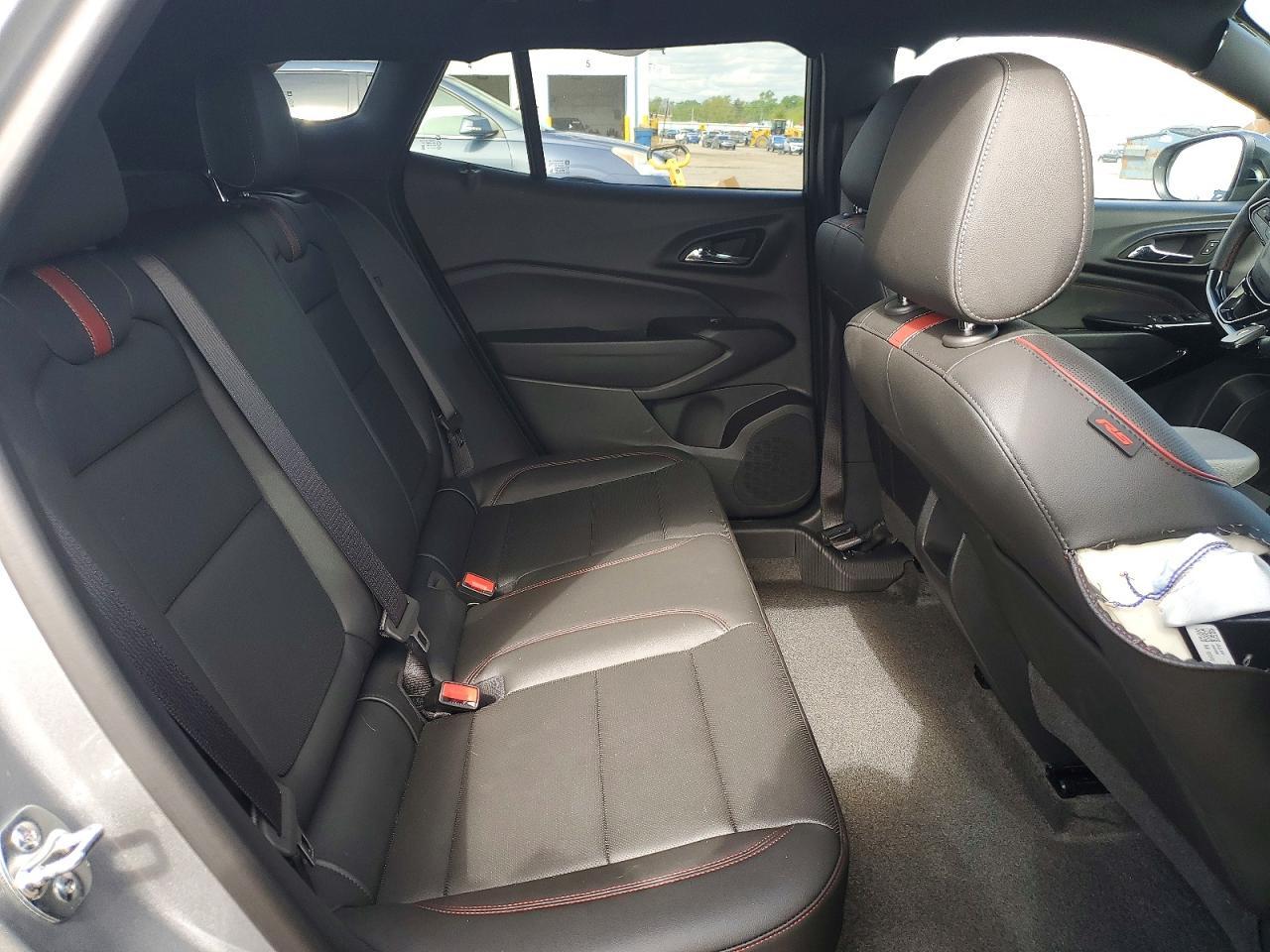 2026 CHEVROLET TRAX