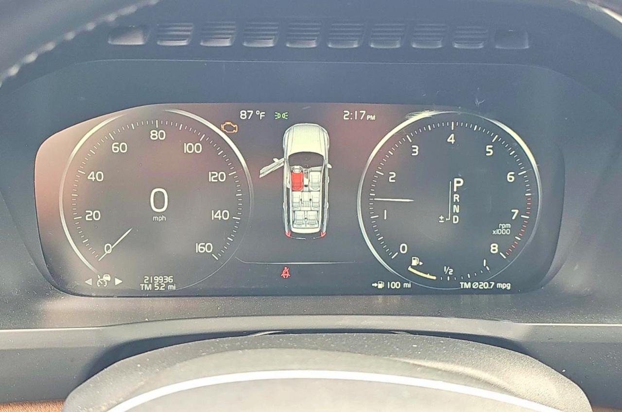 2019 VOLVO XC90