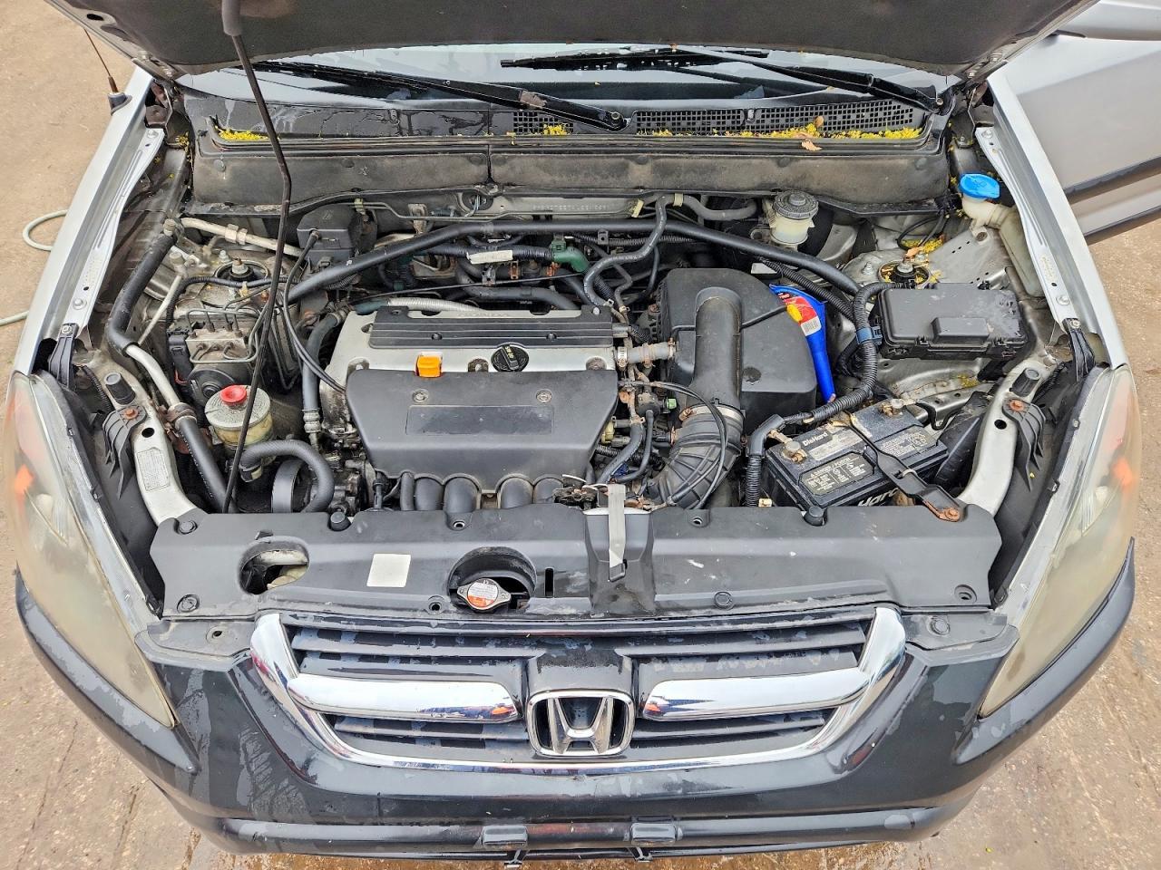 2004 HONDA CR-V