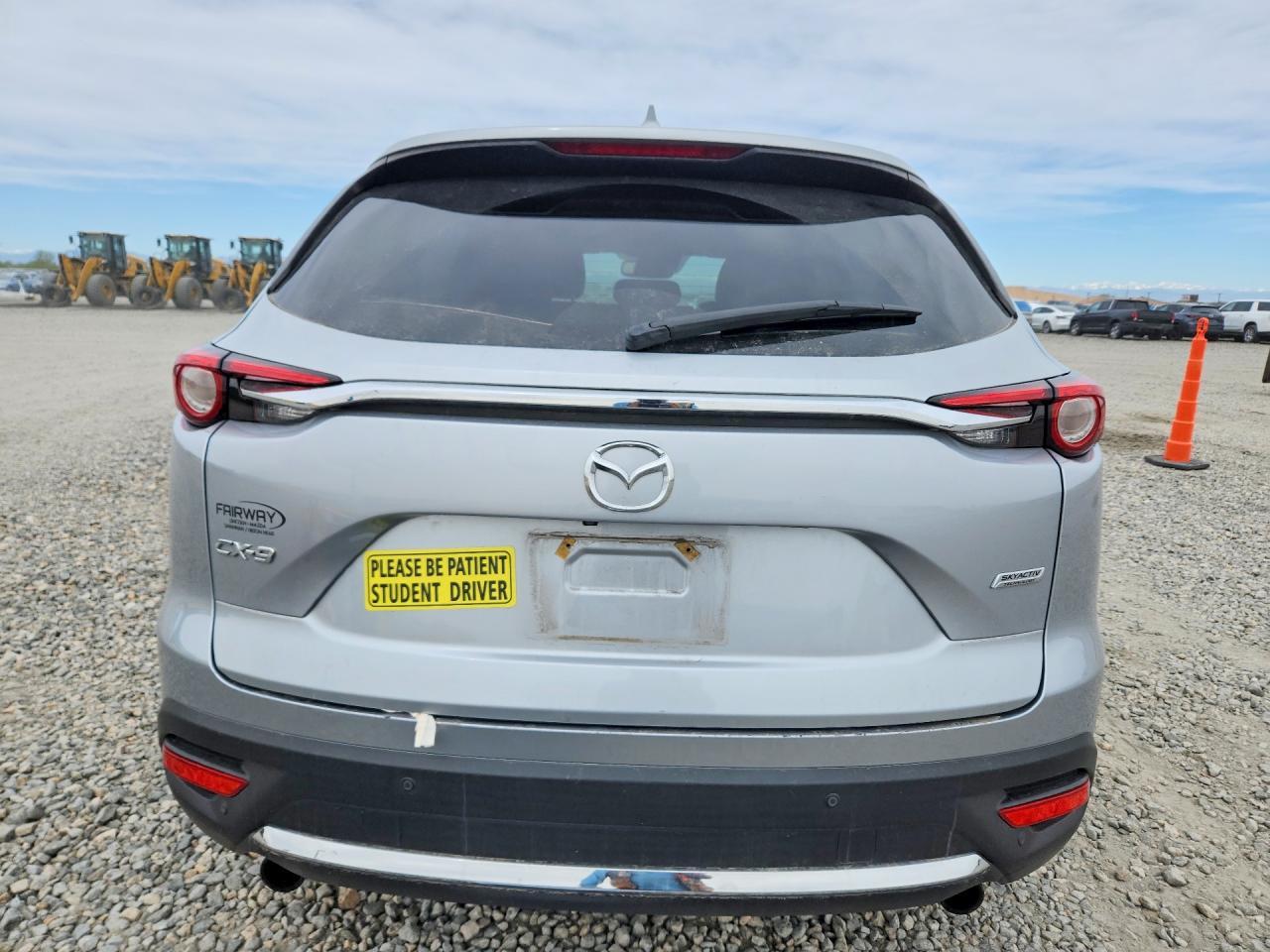 2018 MAZDA CX-9