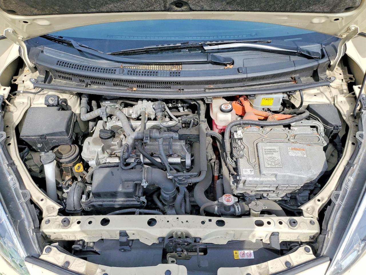 2018 TOYOTA Prius c