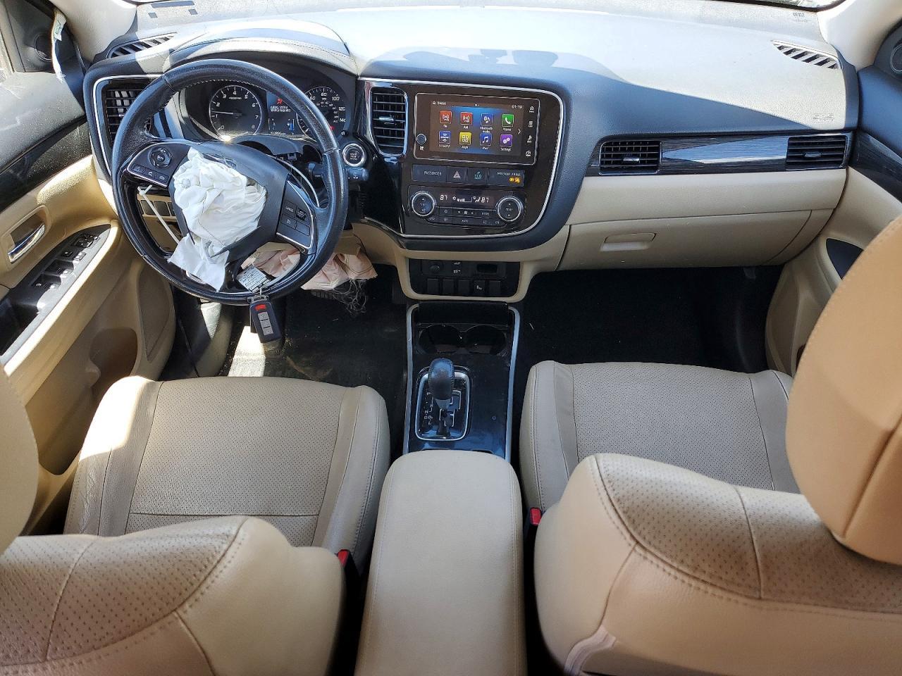 2018 MITSUBISHI outlander