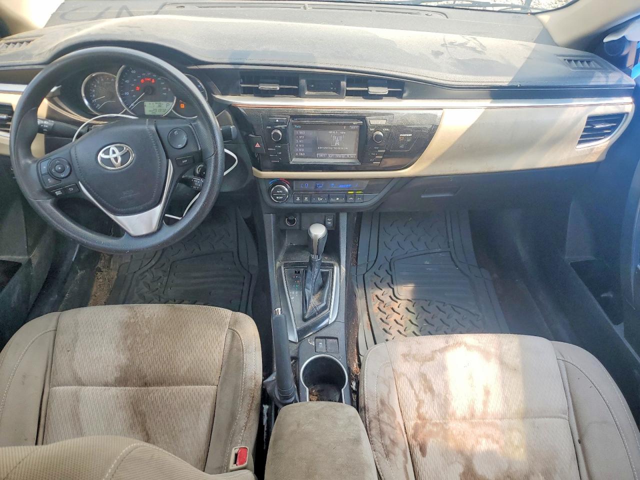 2015 TOYOTA COROLLA