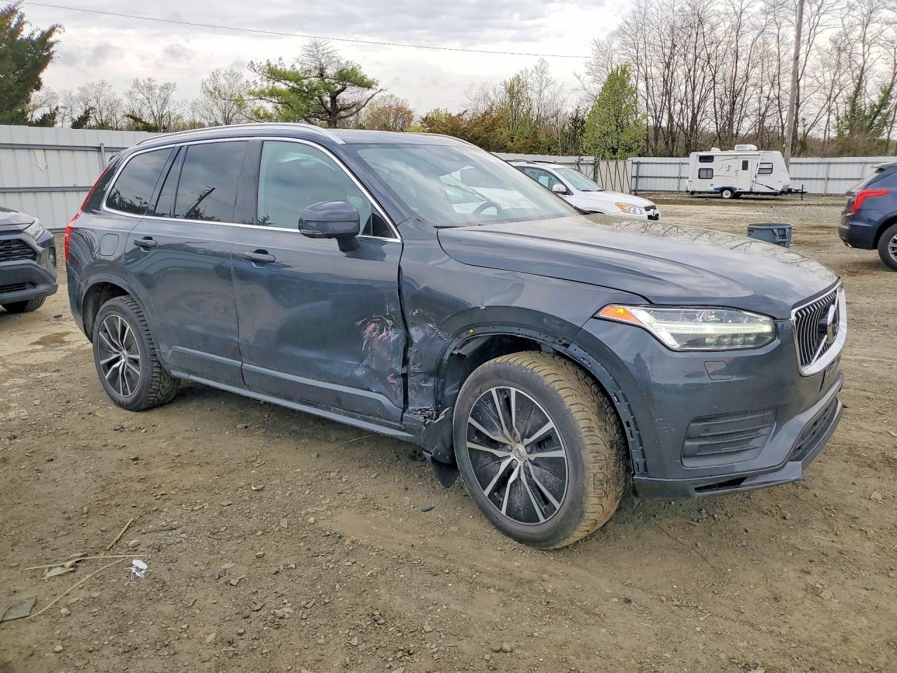 2020 VOLVO XC90