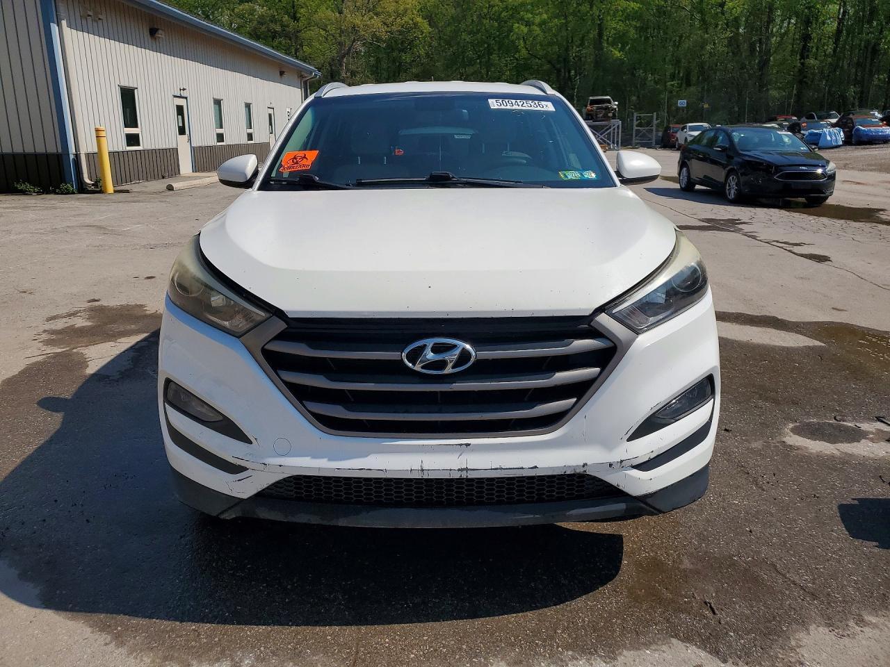 2016 HYUNDAI TUCSON