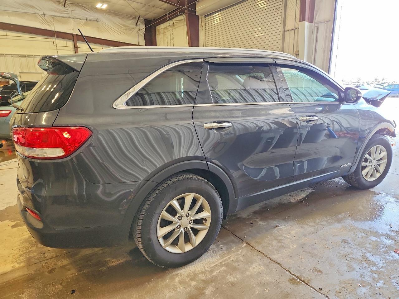 2016 KIA SORENTO