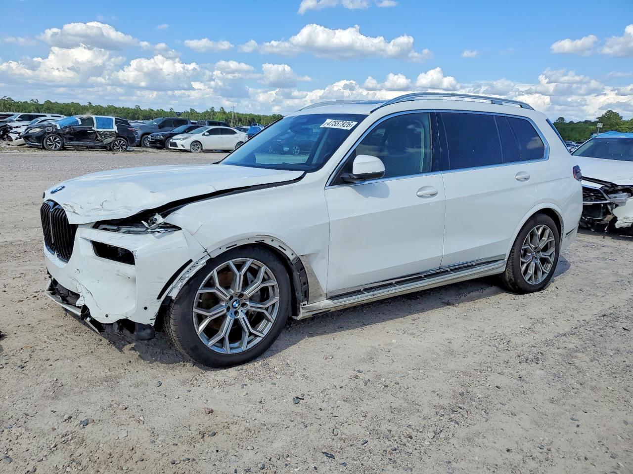 2025 BMW X7