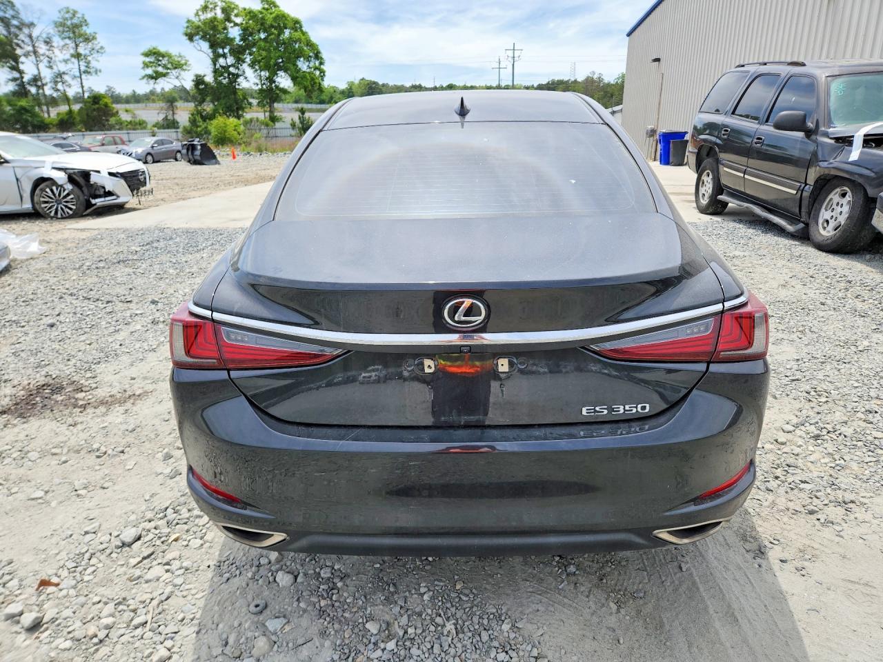 2021 LEXUS ES 350
