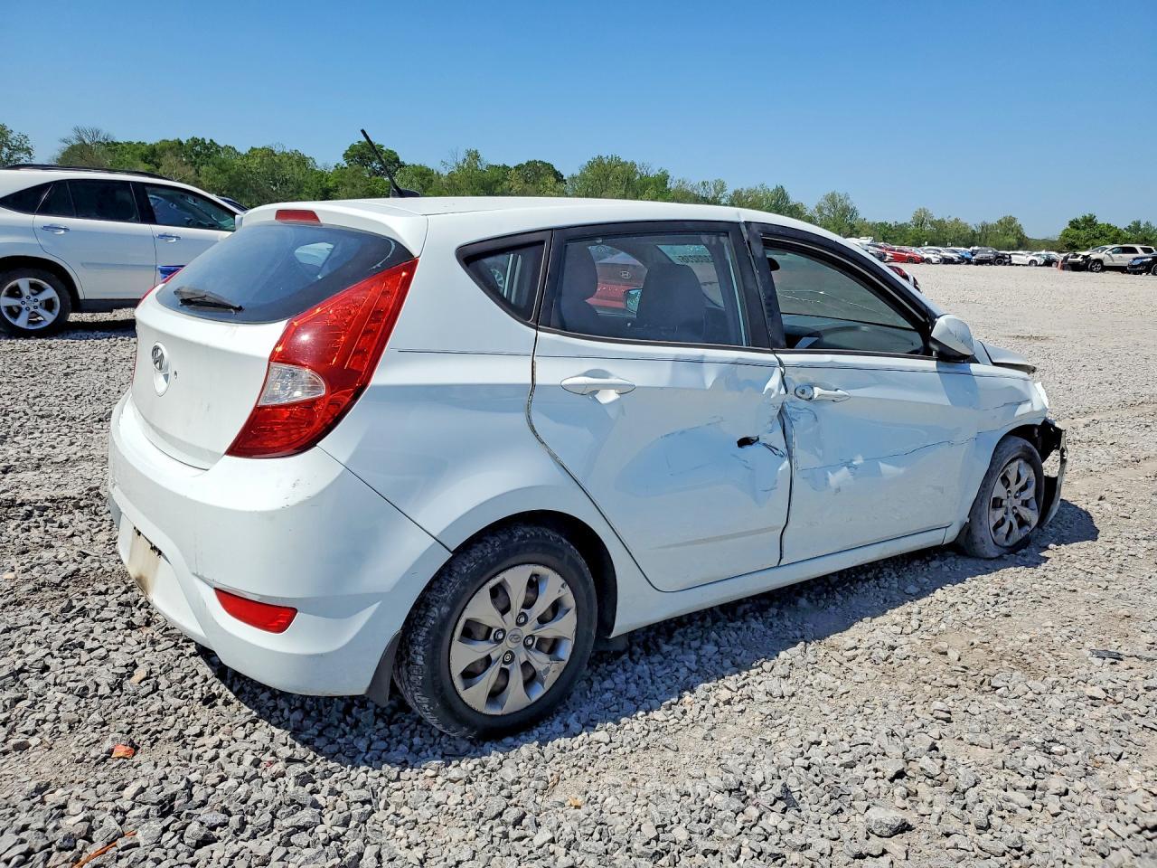 2015 HYUNDAI ACCENT