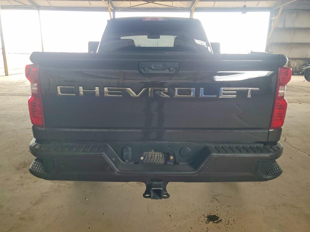2024 CHEVROLET Silverado