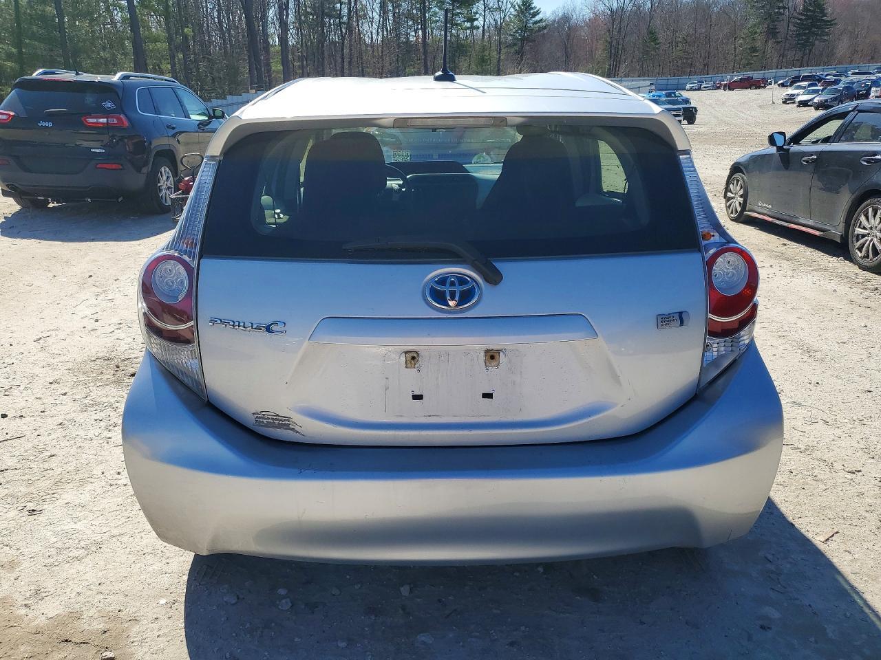 2012 TOYOTA Prius c
