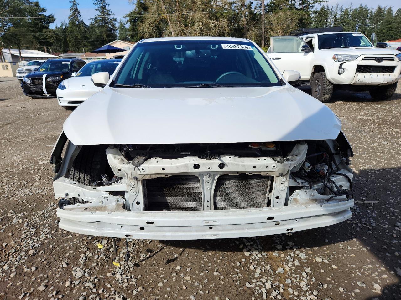 2016 SUBARU Legacy