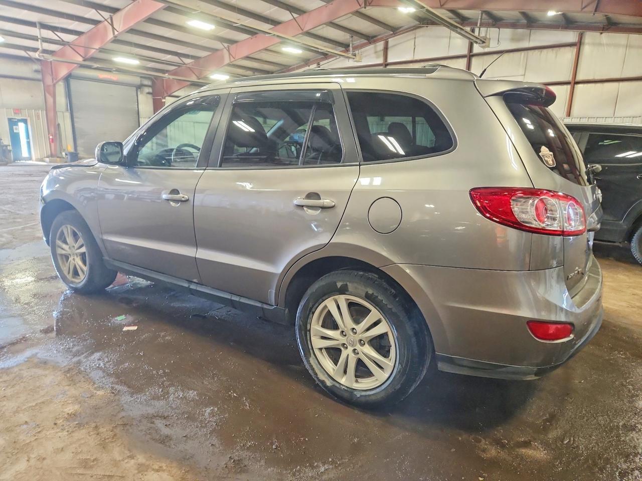 2011 HYUNDAI SANTA FE