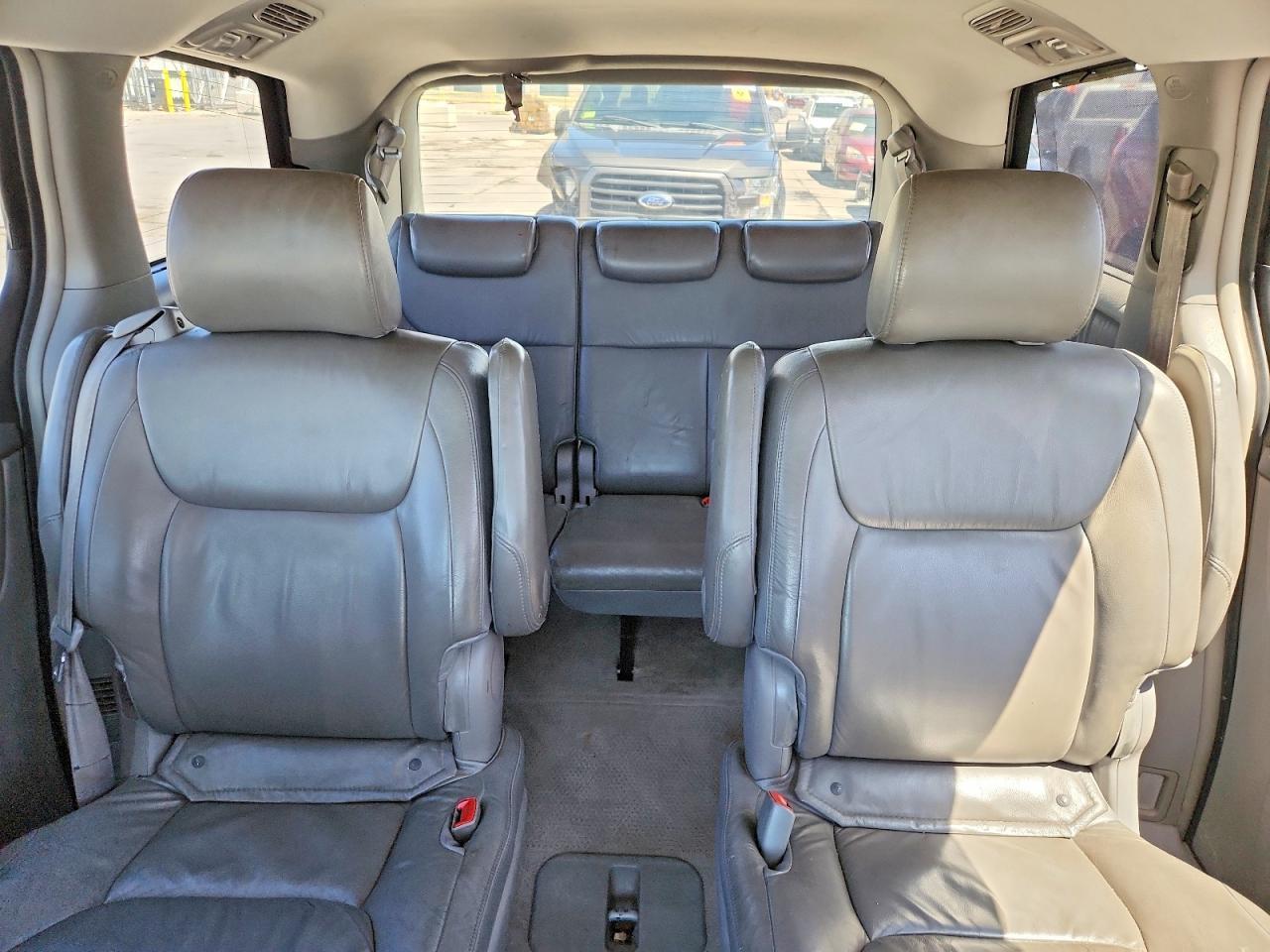 2005 TOYOTA SIENNA