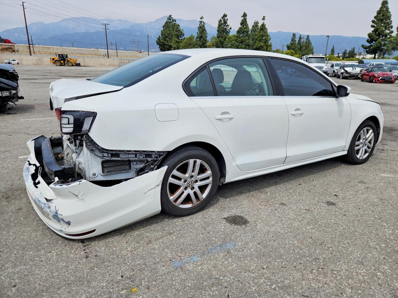 2017 VOLKSWAGEN JETTA