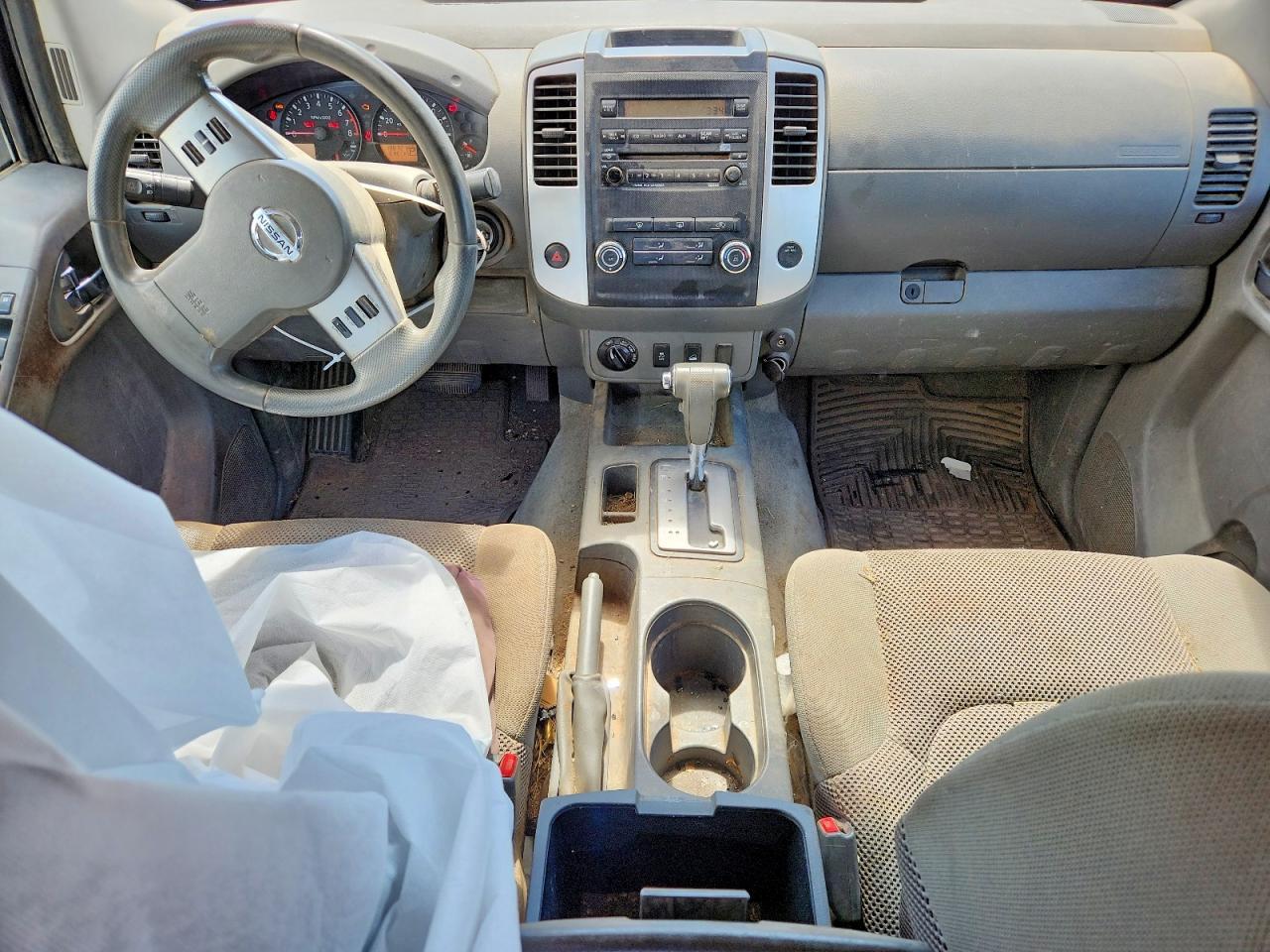 2012 NISSAN Frontier
