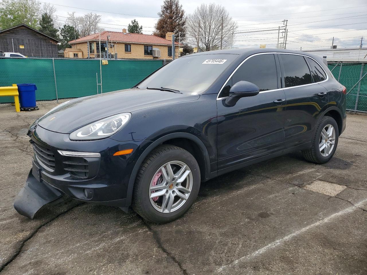 2016 PORSCHE CAYENNE