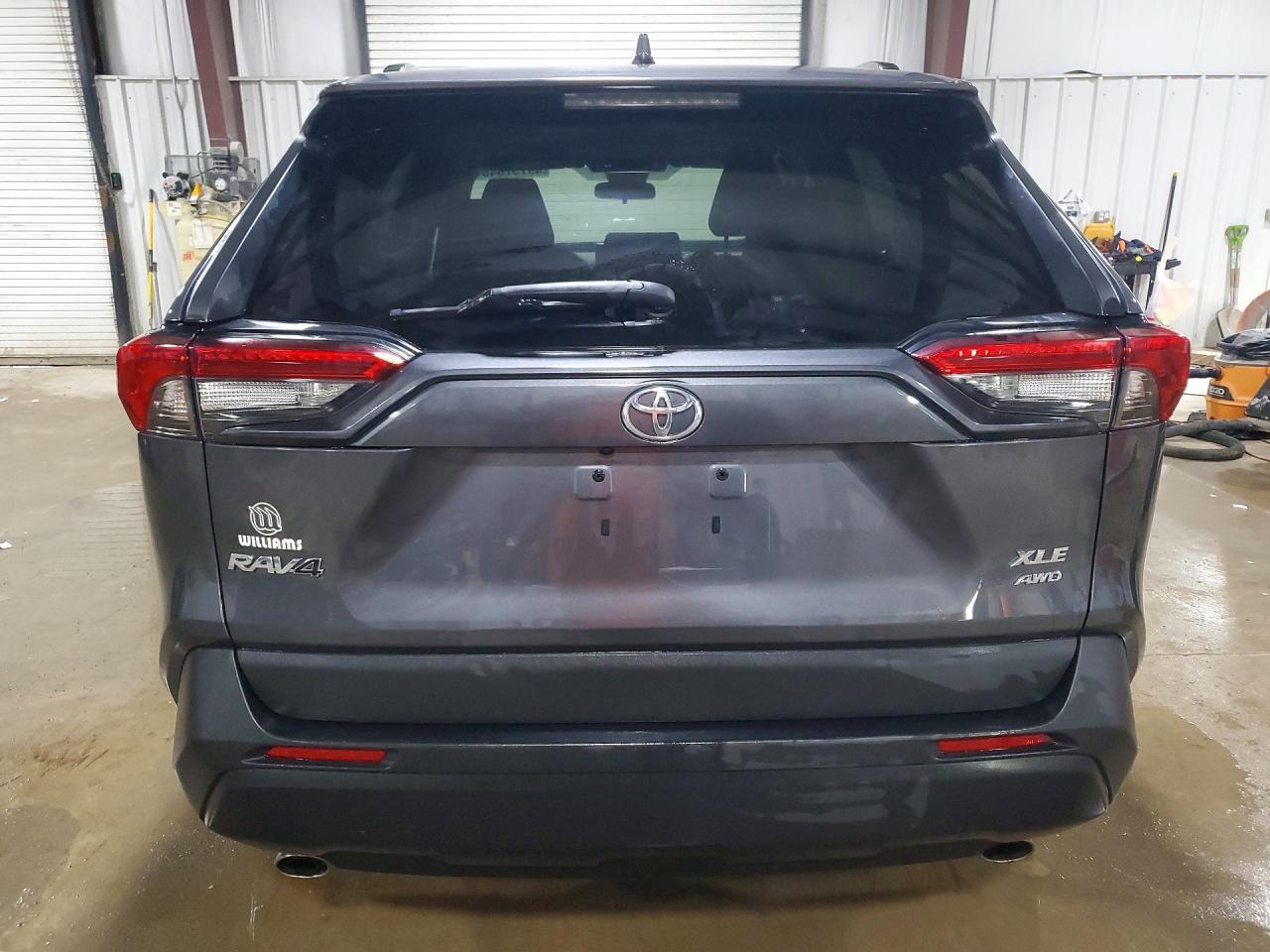 2021 TOYOTA RAV4