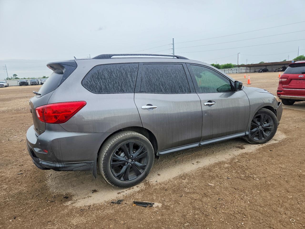 2018 NISSAN PATHFINDER