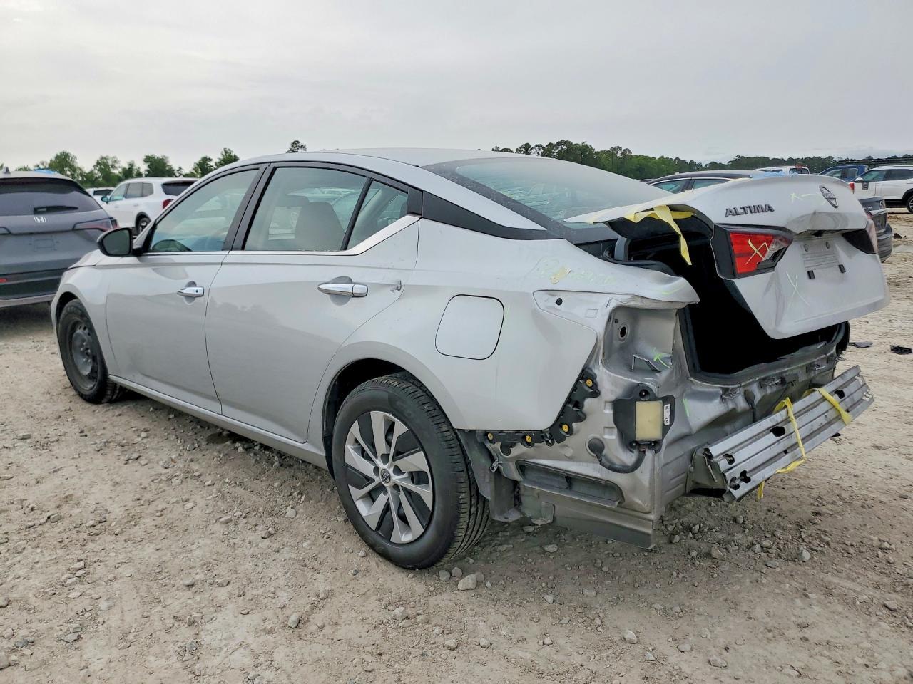 2024 NISSAN ALTIMA