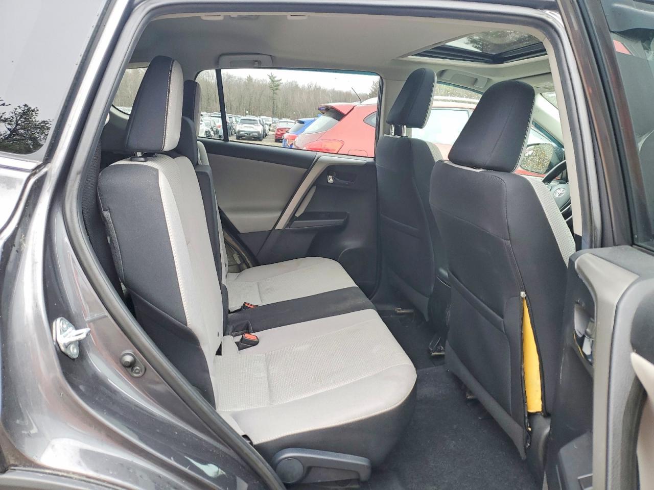 2016 TOYOTA RAV4