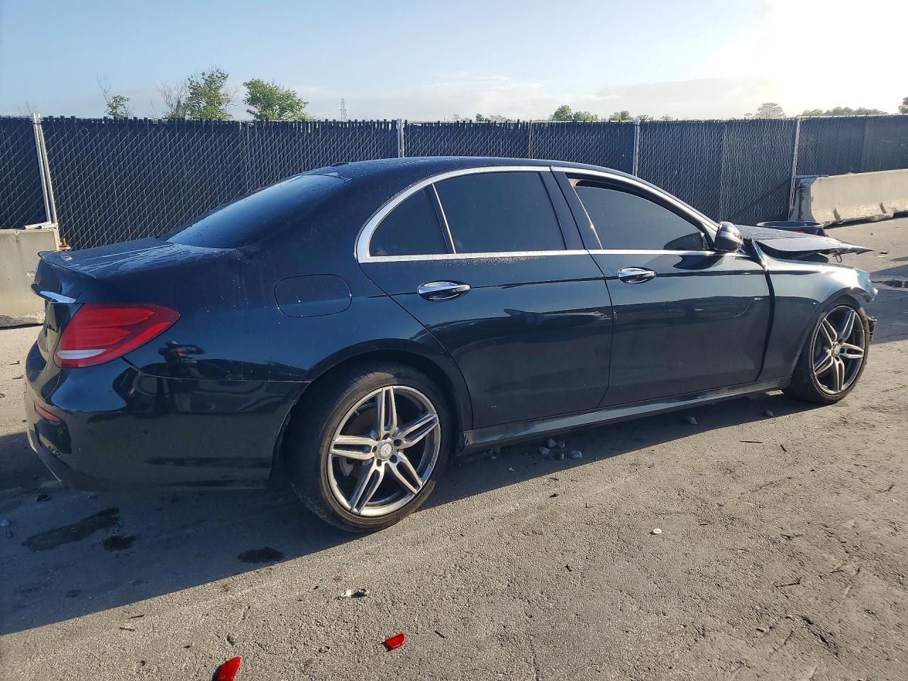 2017 MERCEDES-BENZ E-Class