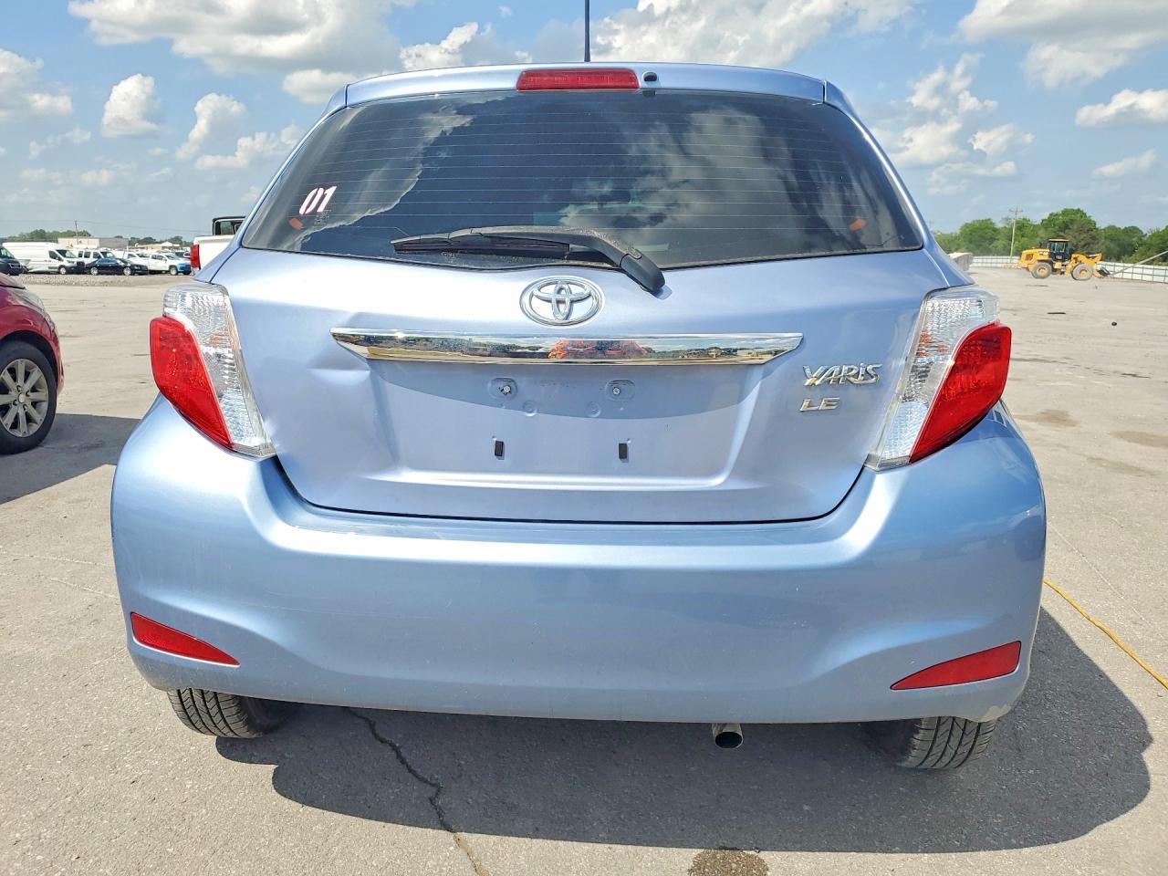 2012 TOYOTA YARIS
