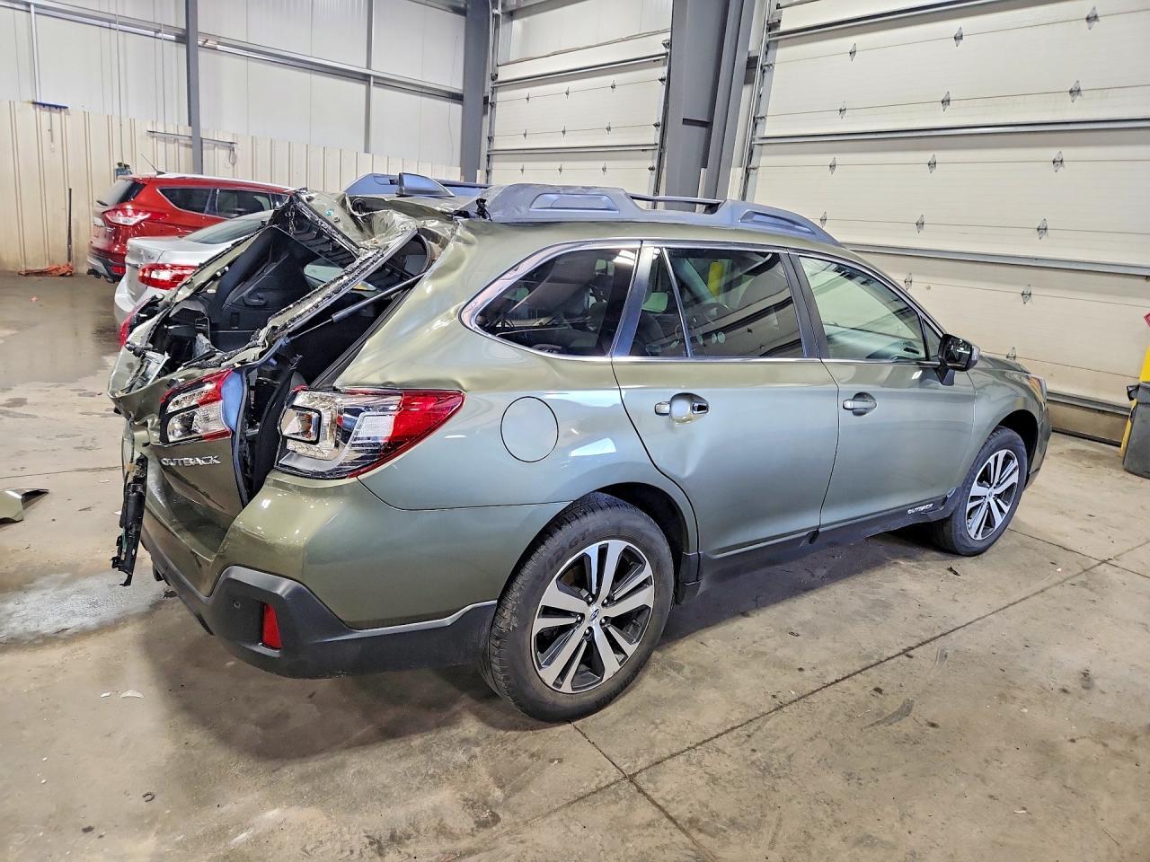 2019 SUBARU Outback