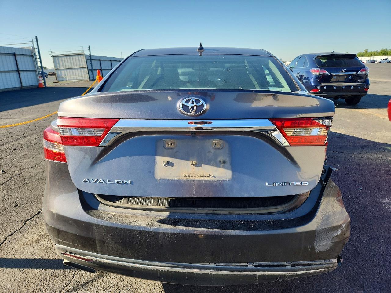 2016 TOYOTA Avalon