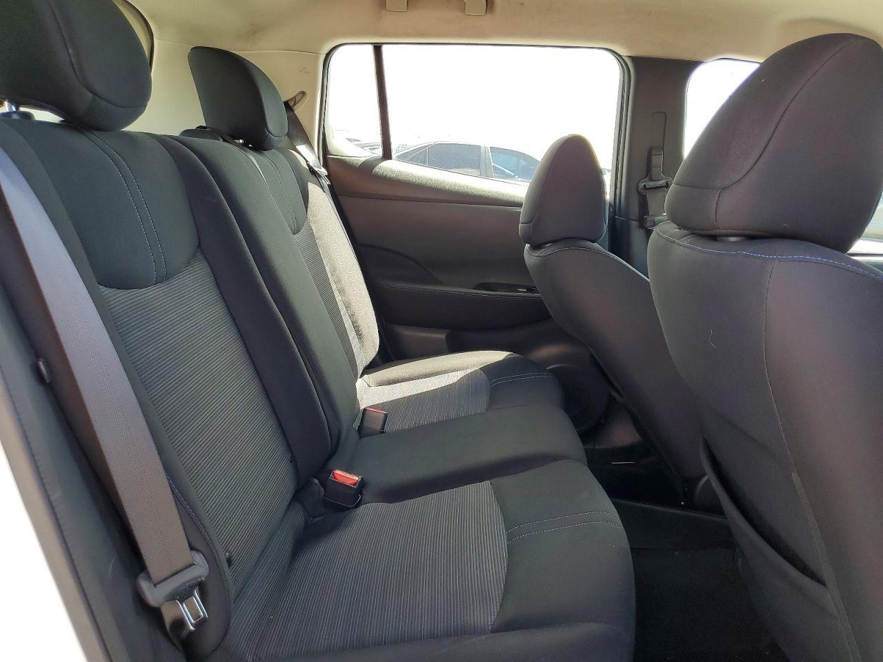 2018 NISSAN LEAF