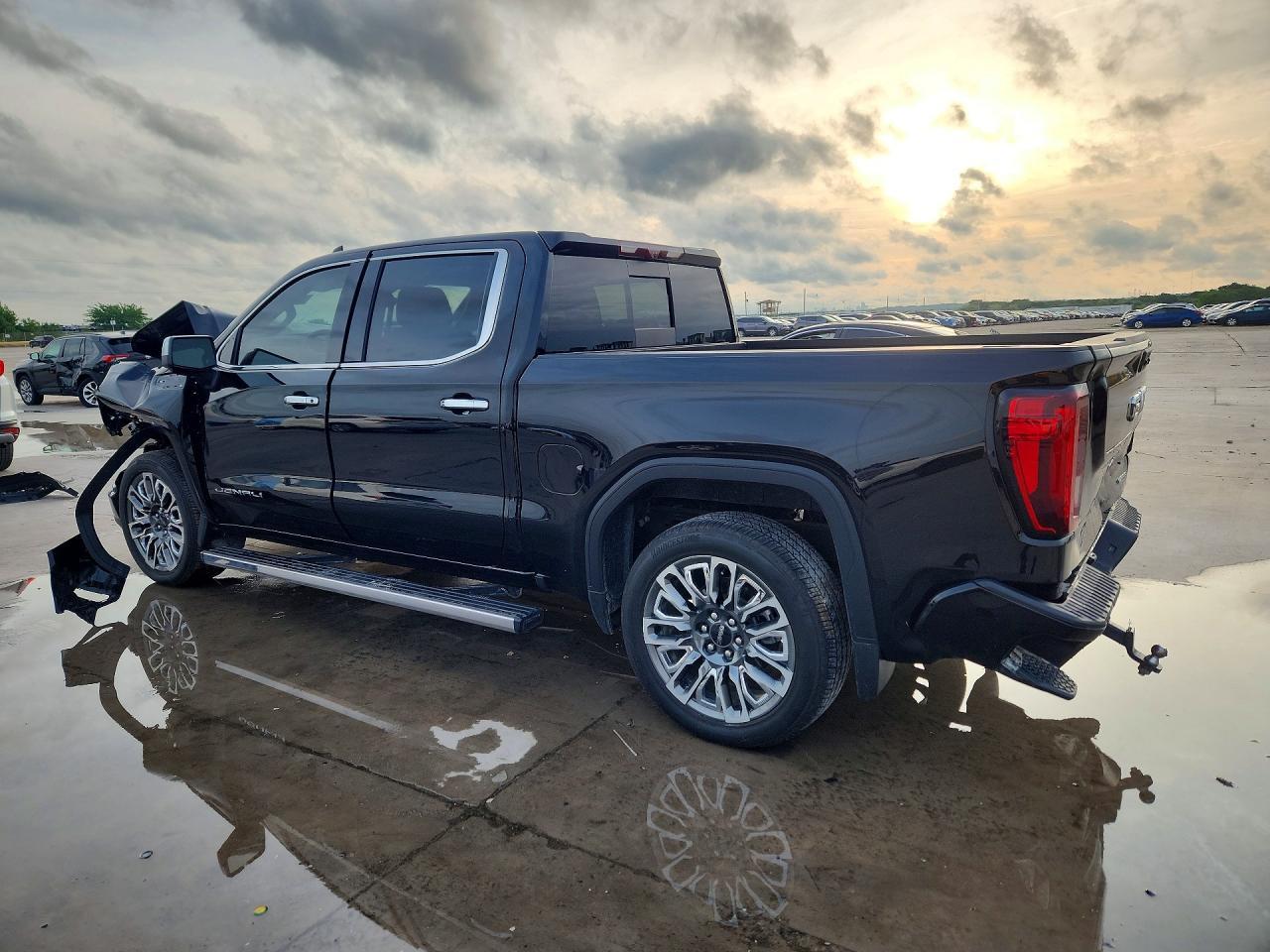 2025 GMC Sierra