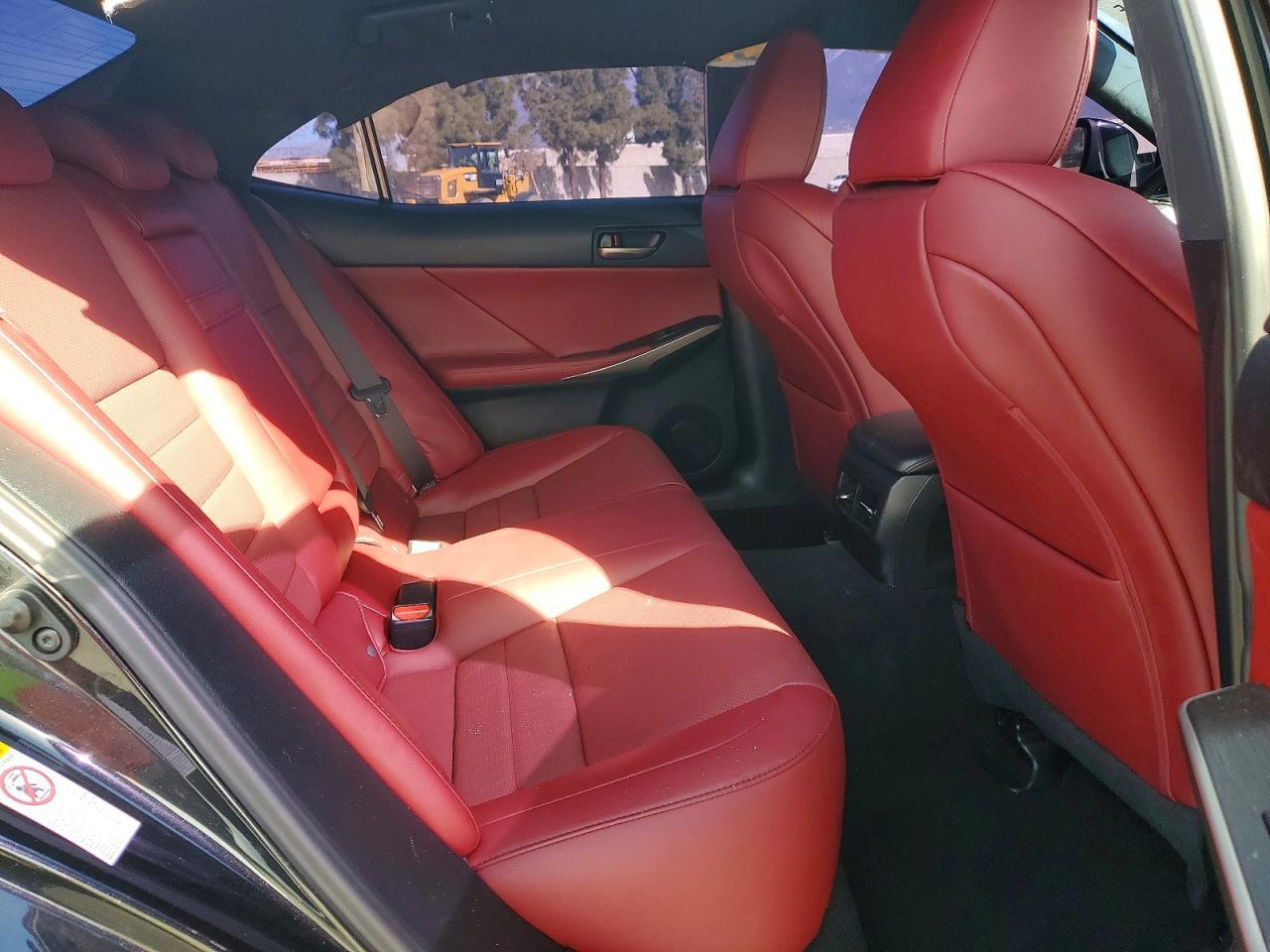 2019 LEXUS IS 350