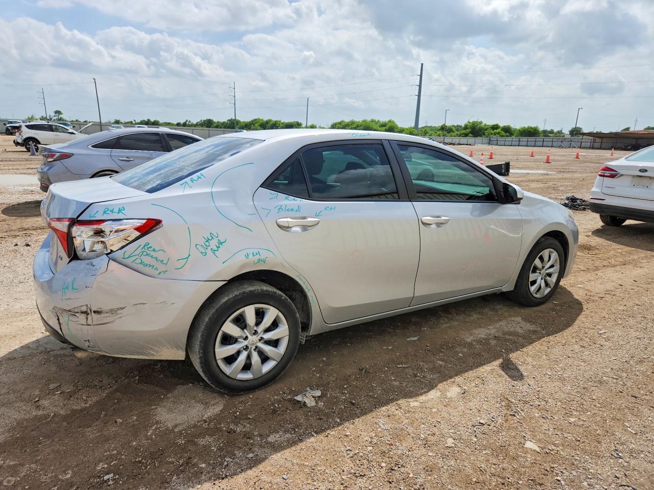 2015 TOYOTA COROLLA