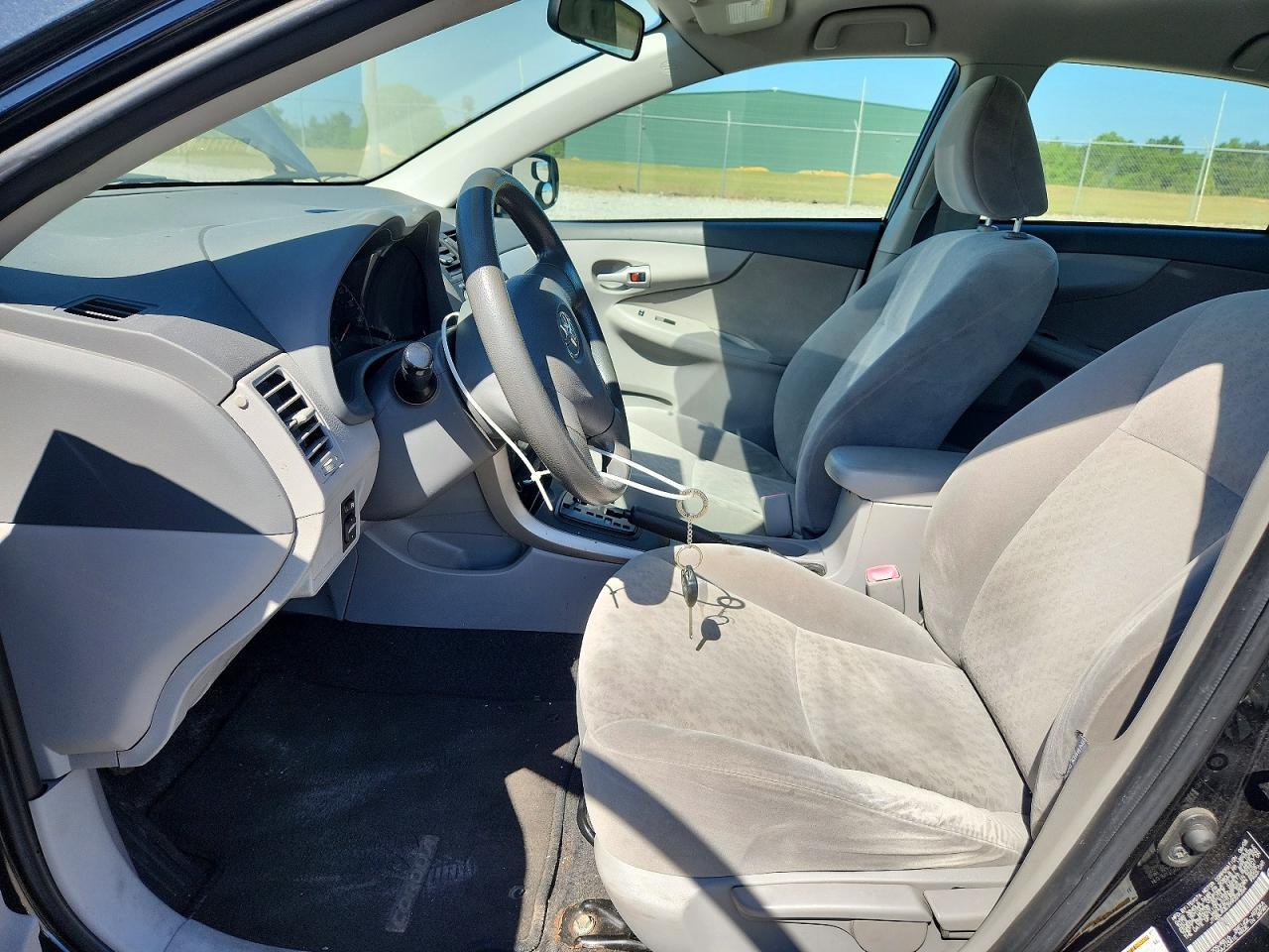 2009 TOYOTA COROLLA
